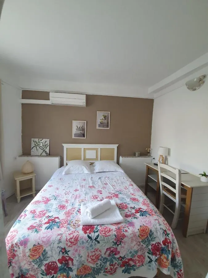 Hotel Auberge Provençale Saint-Raphaël